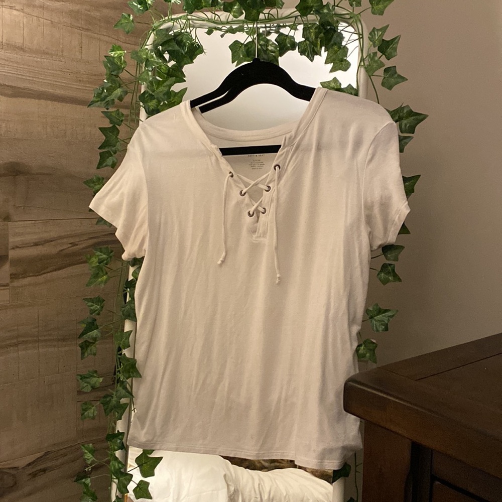 American Eagle Soft & Sexy, Ladies small, gently worn, casual lace up t-shirt